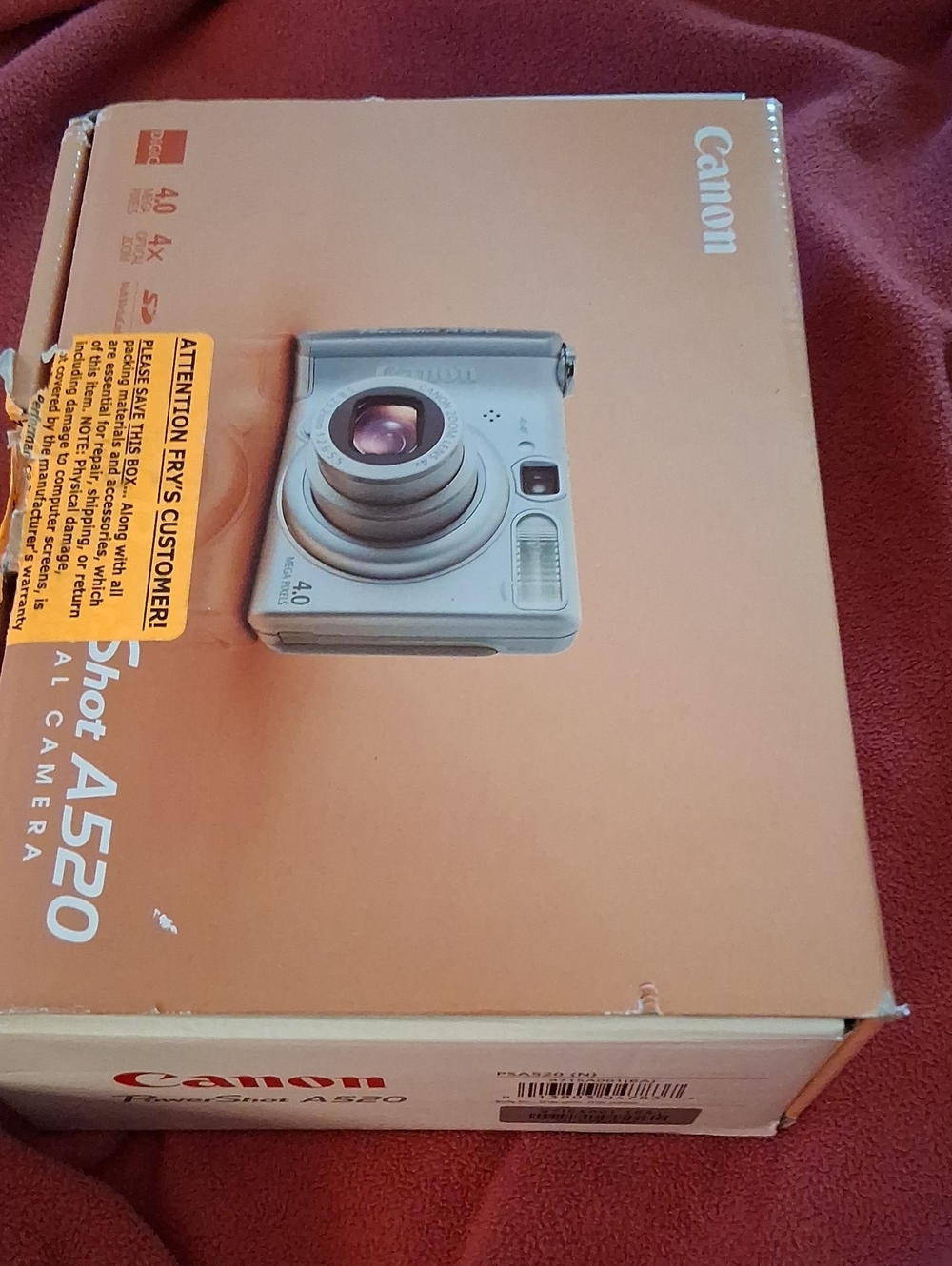 Canon Digital Camera A520 in Silver and White